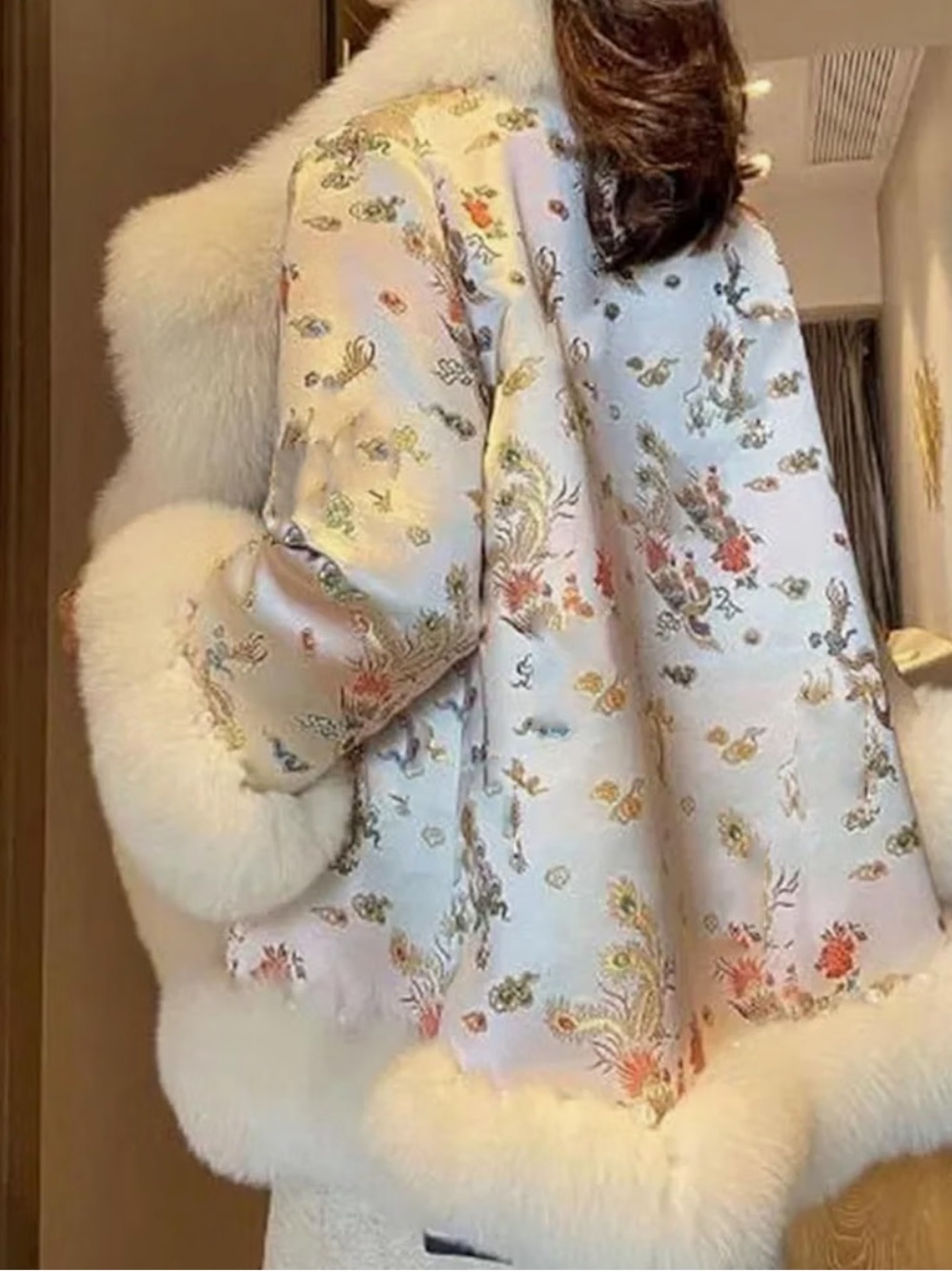 Chinese Botanical Faux Fur Coat - Picture 4 of 4
